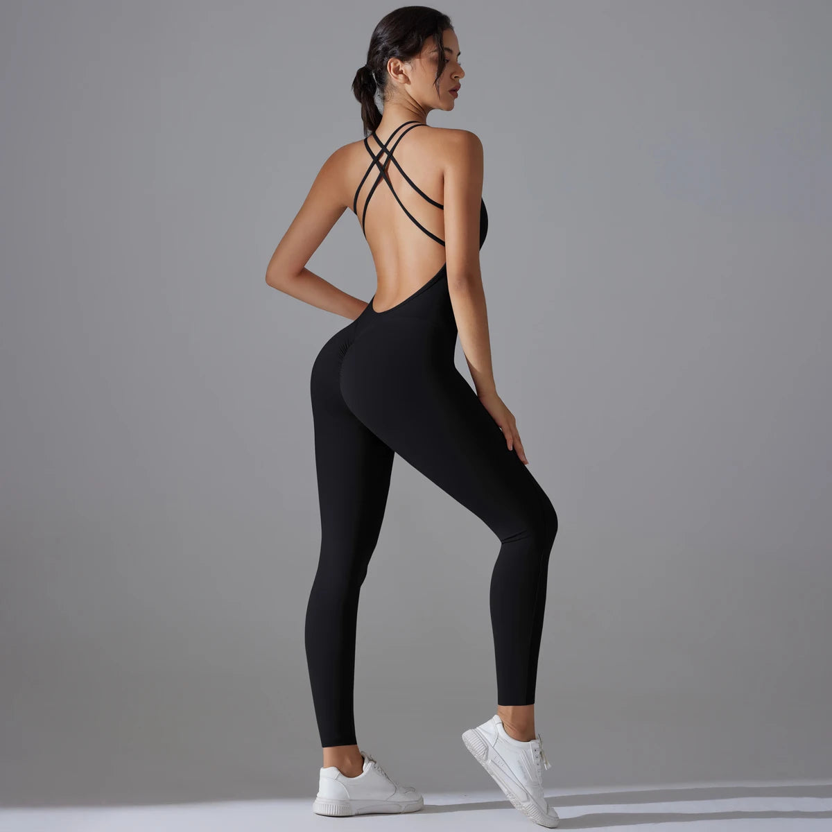 Scrunch Push-Up Jumpsuit – Rückenfrei & Figurformend